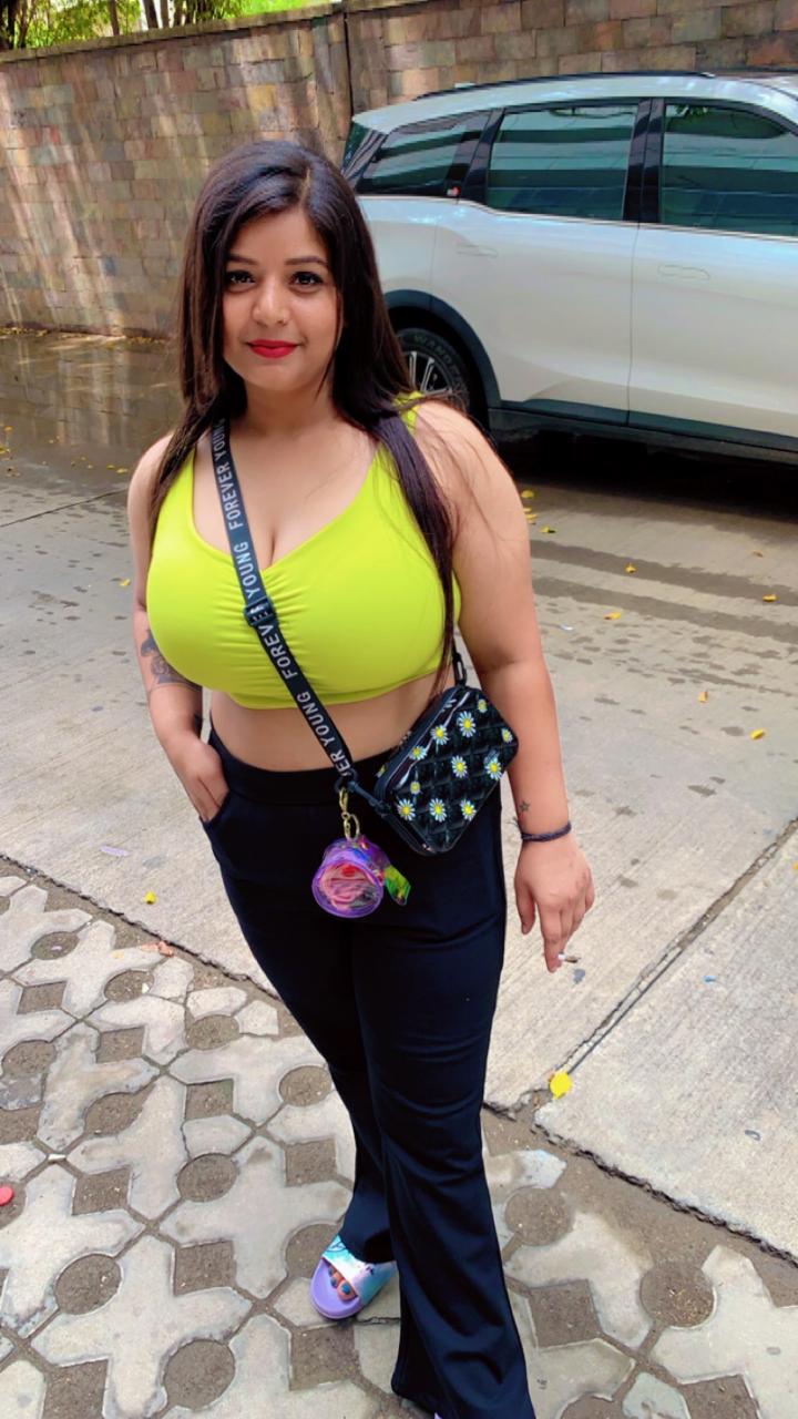 Kanpur call girls